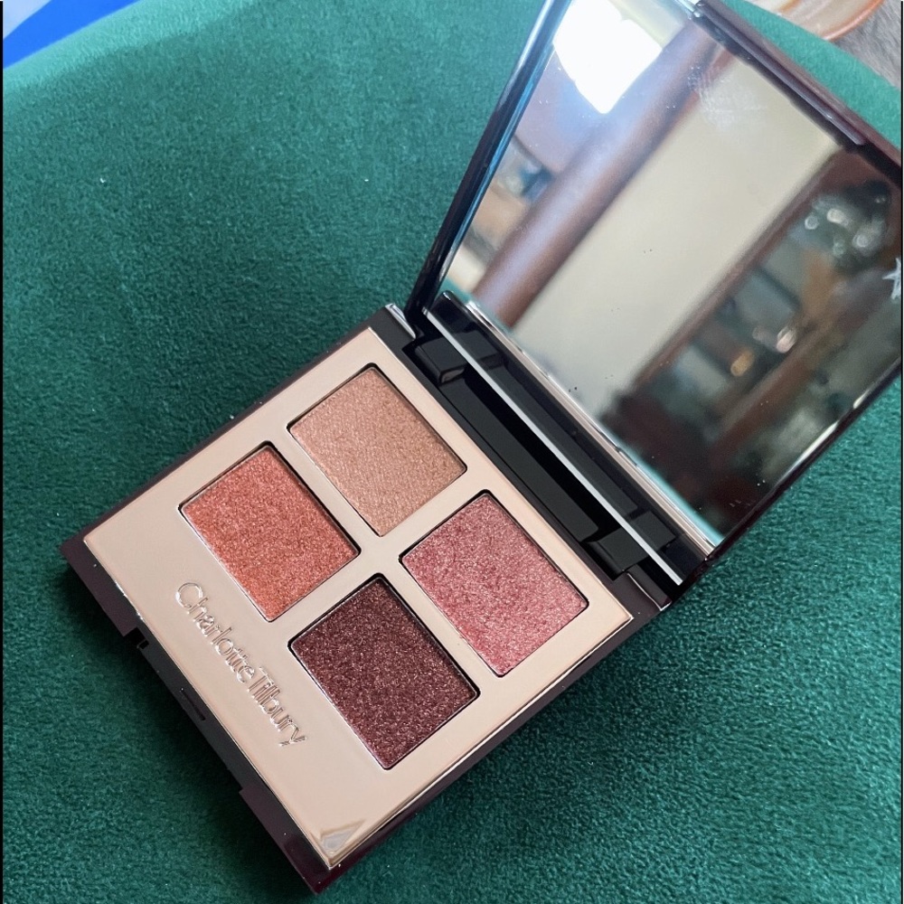 Charlotte Tilbury Luxury Palette of Pops